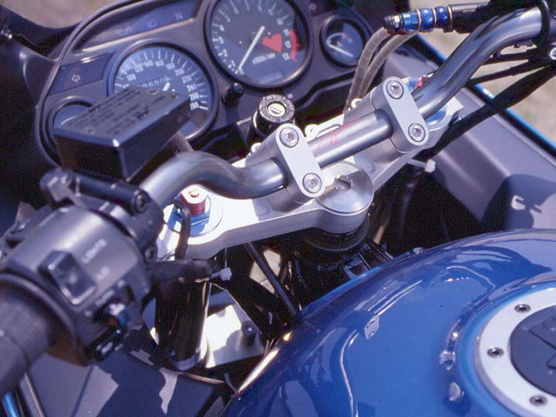 GPZ1100F_13