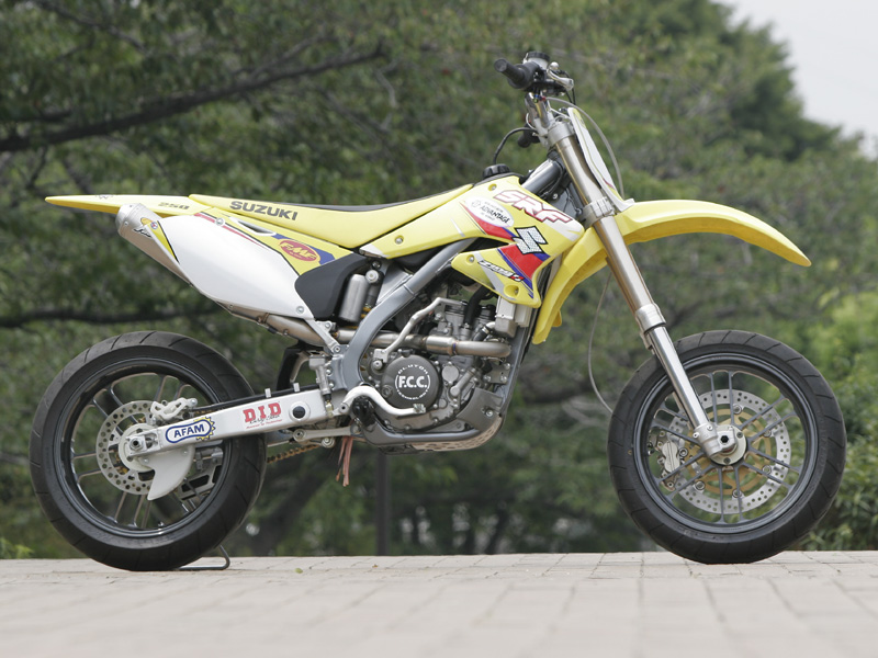 RMZ2502