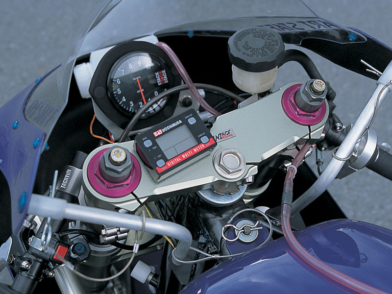 SUZUKI_R24