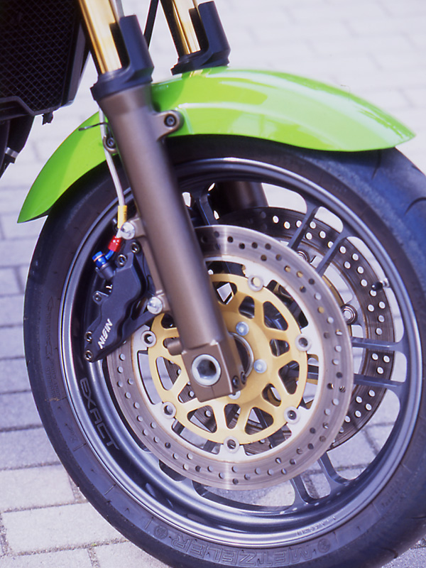 ZRX12002