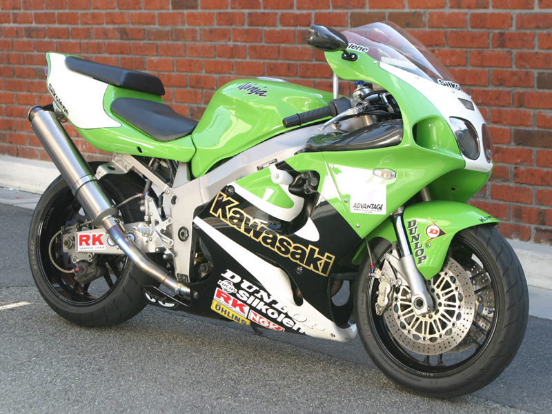 ZX-7R2