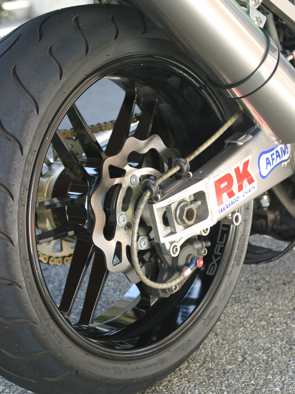 ZX-7R9