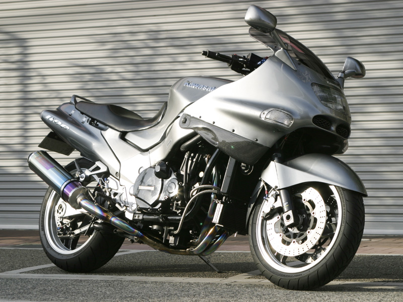 ZZR11-22