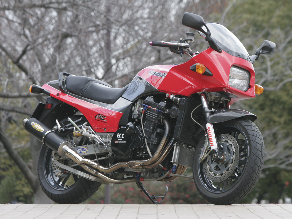 gpz900-16