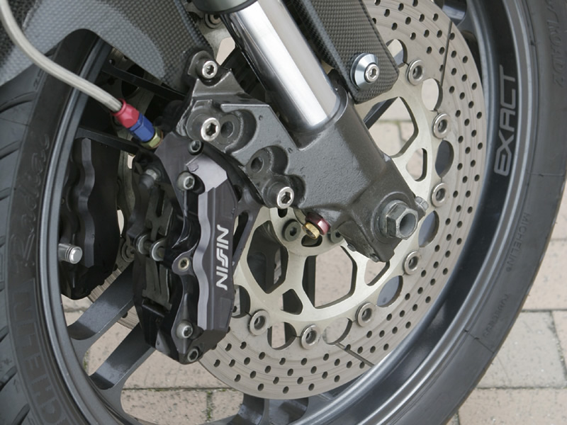 gsx1100sbk-013