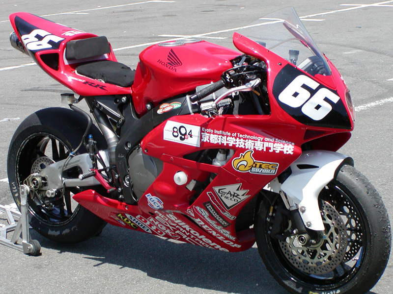 k_CBR1100RR10