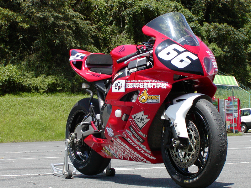 k_CBR1100RR11