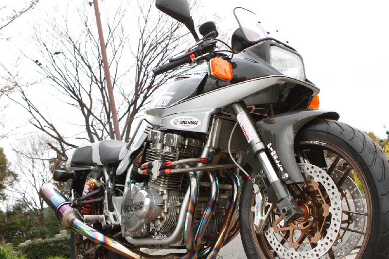 k_CBR1100RR2