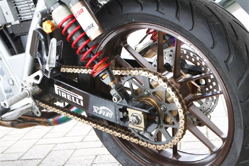 k_CBR1100RR10